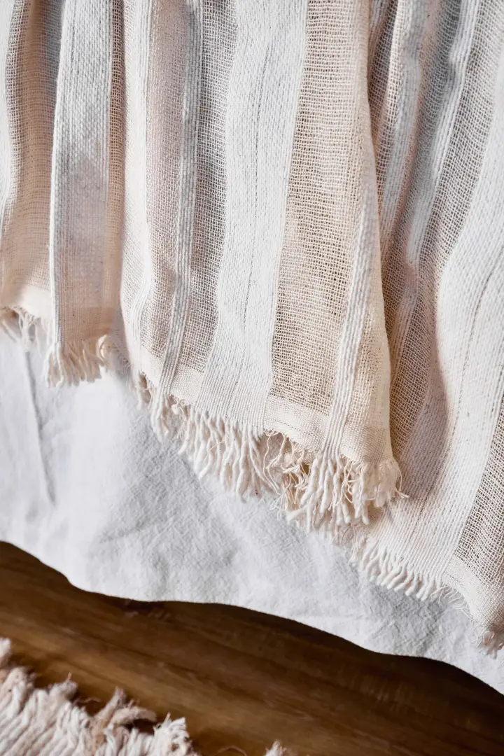 PIE DE CAMA VALDIVIA