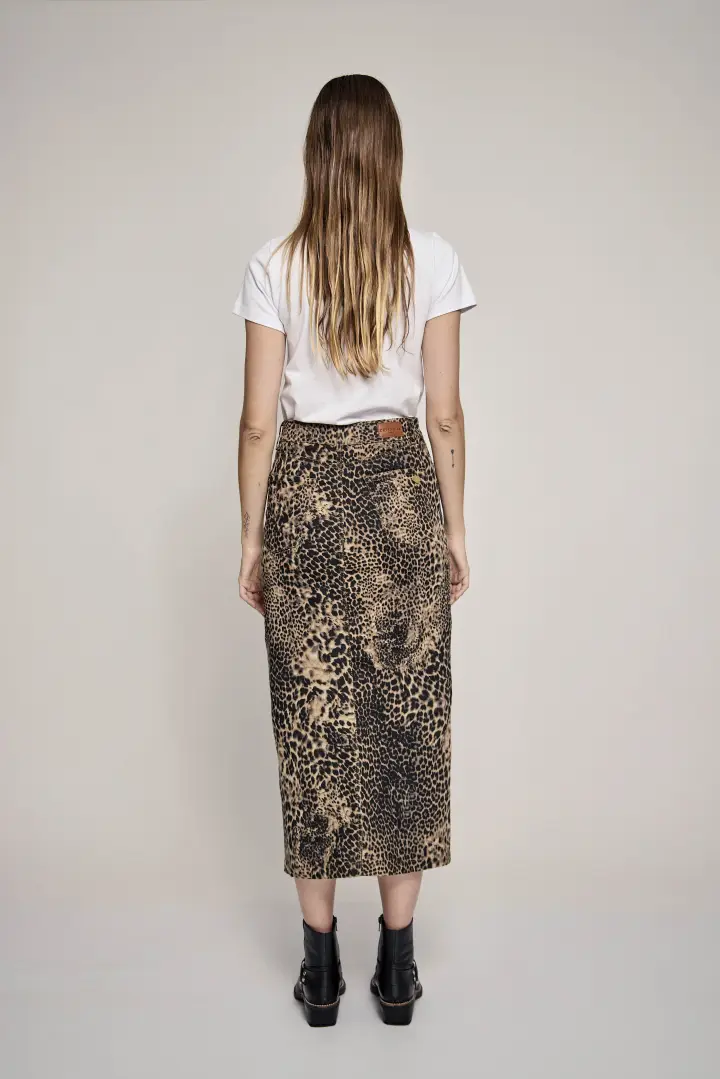 FALDA LARGA ICANO