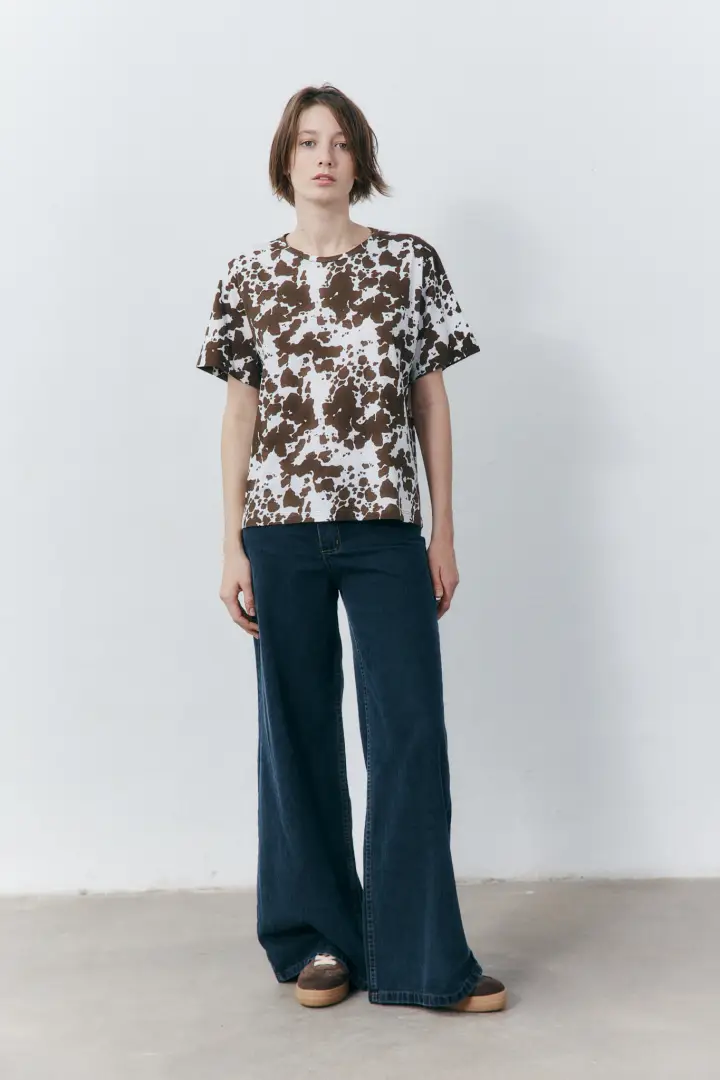 REMERA LOLA