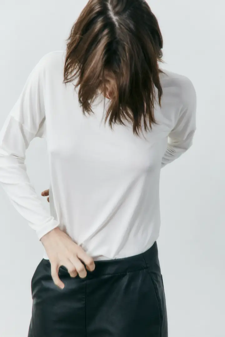 REMERA BUSTINZAH