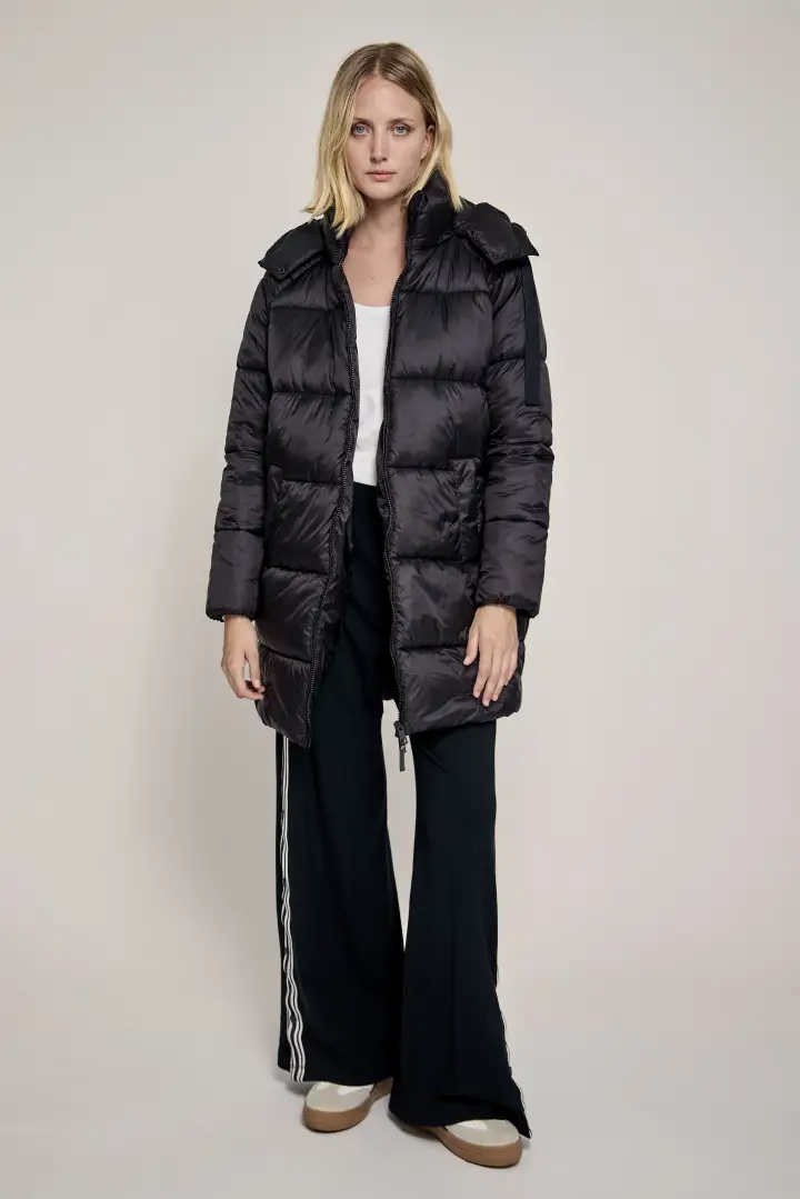 CAMPERA CHALTEN