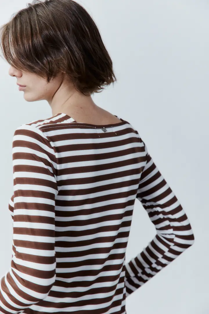 REMERA AROCENA