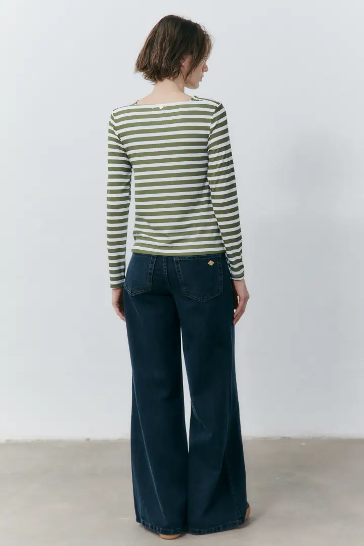 REMERA AROCENA