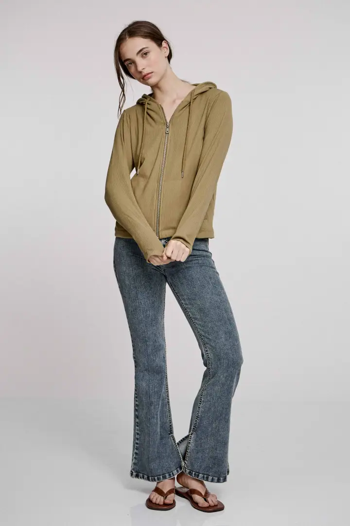 CAMPERA TAPENAGA
