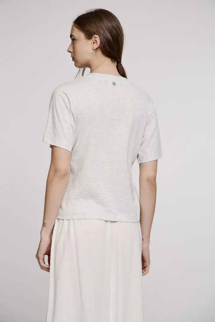 REMERA JAZMIN