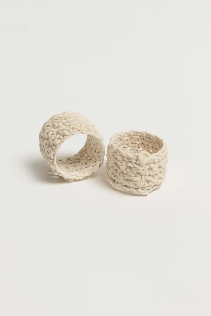 SERVILLETERO NAUNTON