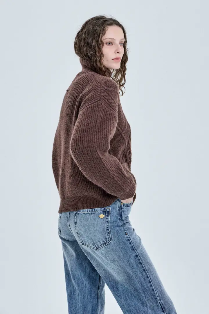SWEATER AMBER