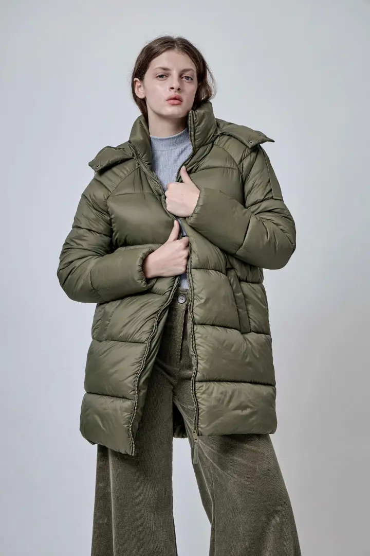 CAMPERA CHALTEN