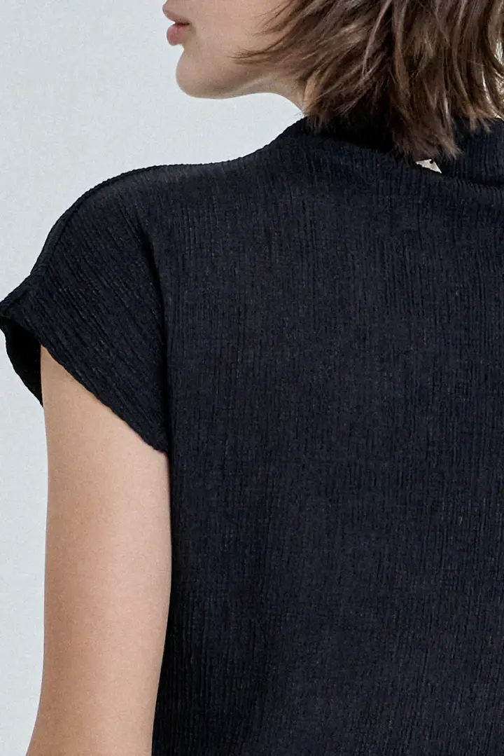 TOP DARK