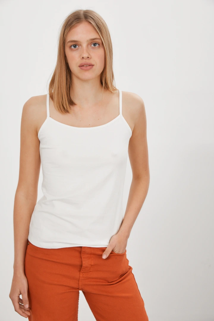 Musculosa Sara