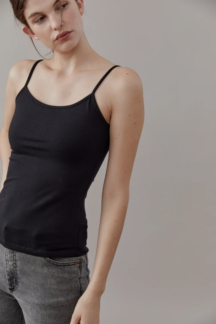 Musculosa Sara