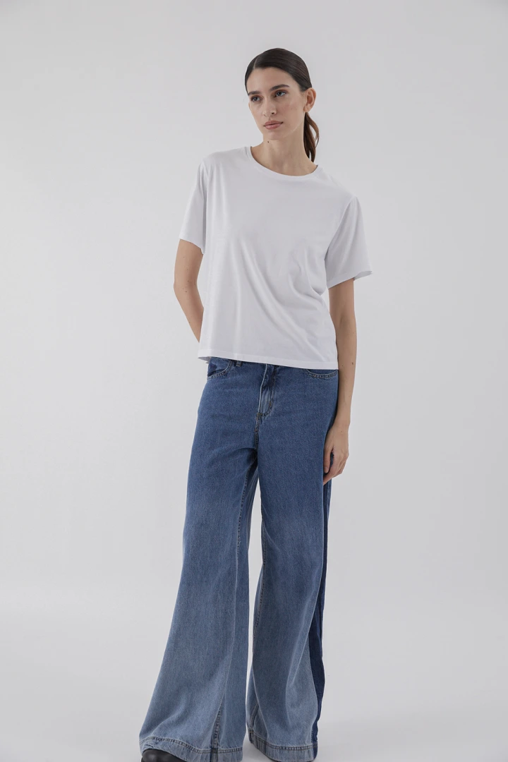 Remera Orquidea