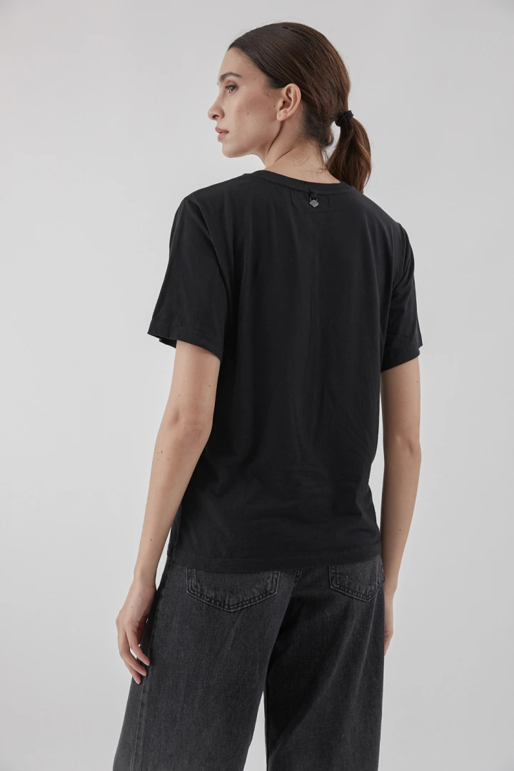 Remera Orquidea