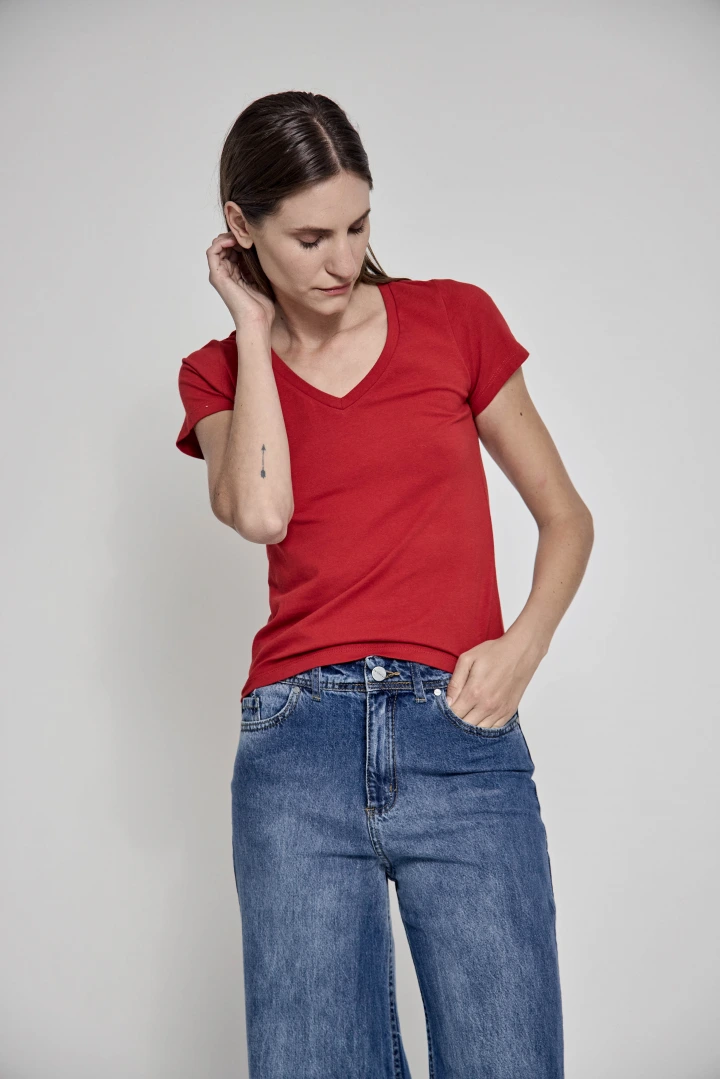 REMERA EMILIA