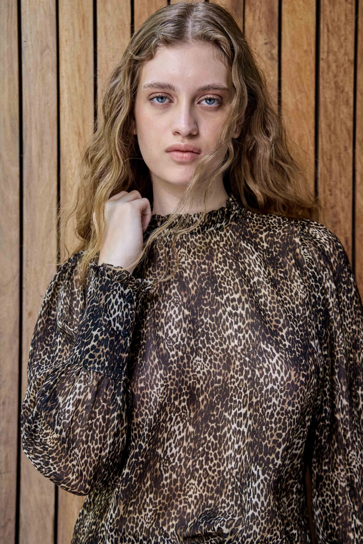 BLUSA IBERA