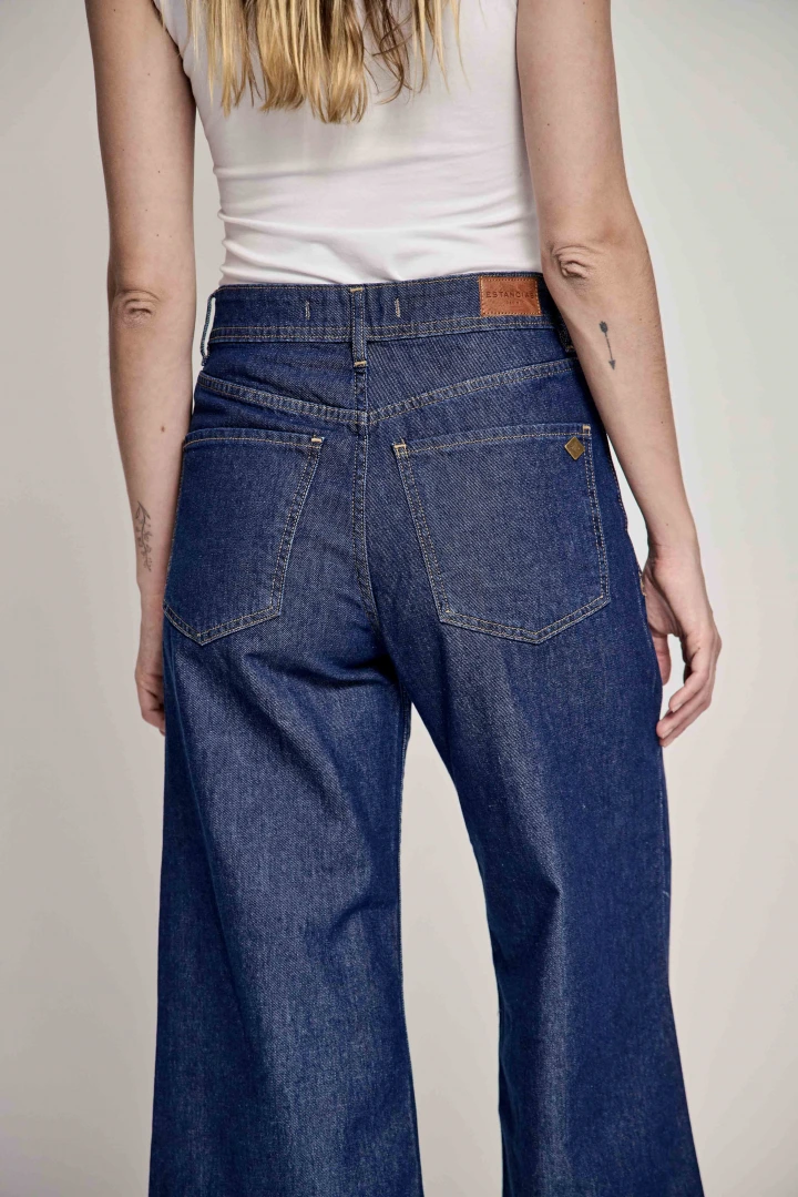 JEAN LUCKY AZUL
