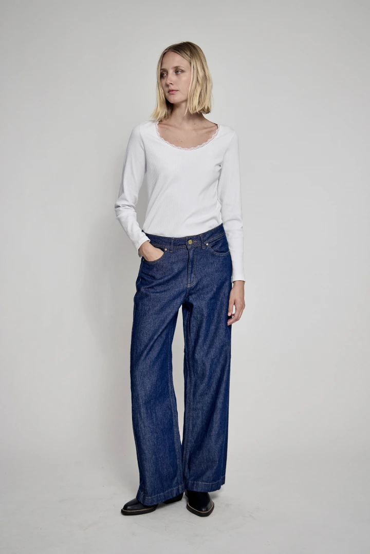 JEAN MOLLES DARK