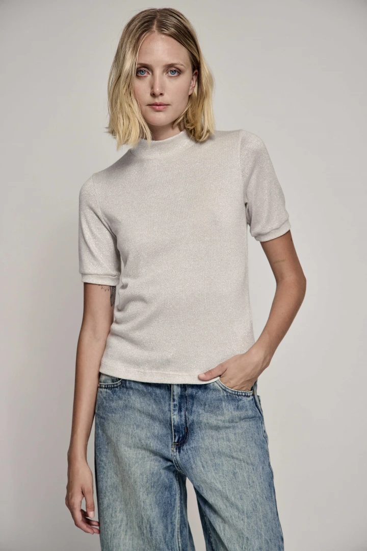 REMERA CASPALA