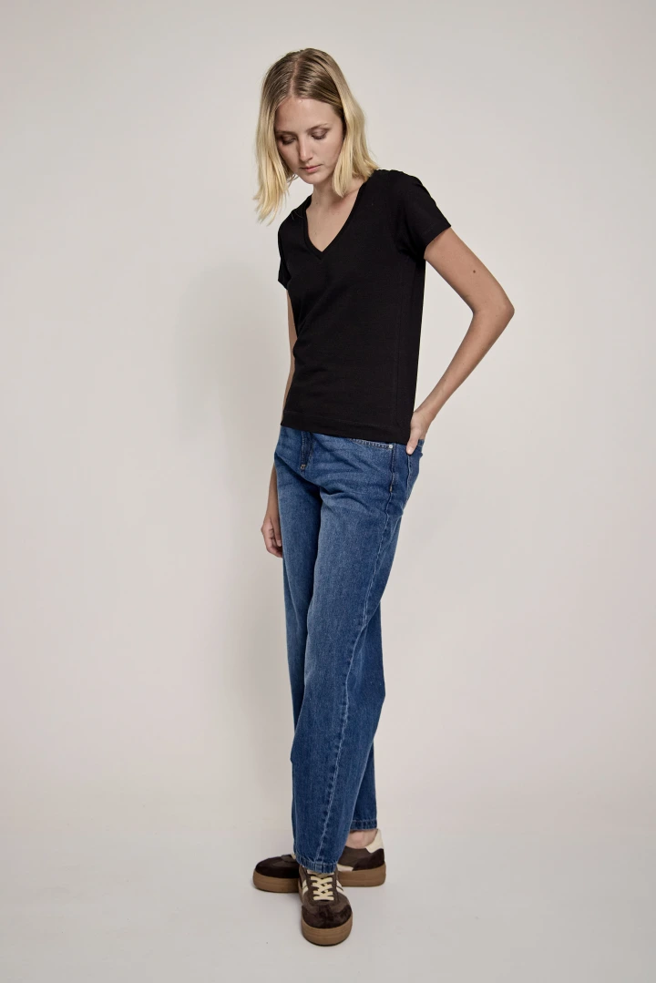 REMERA EMILIA