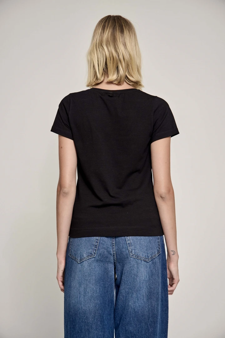 REMERA EMILIA