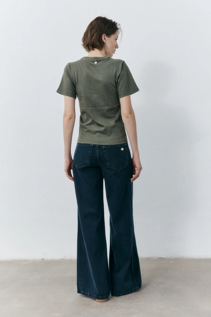 REMERA ORQUIDEA