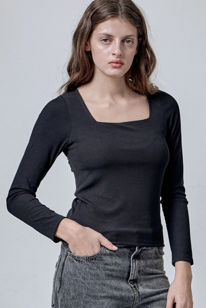 REMERA OLIVA