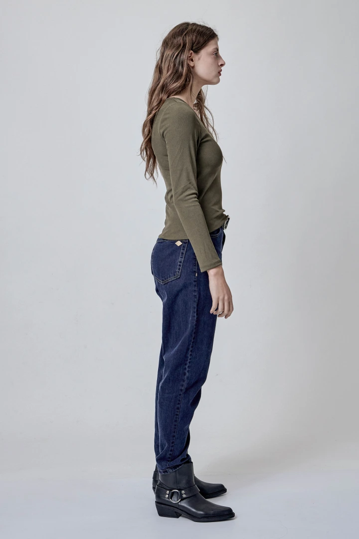 REMERA OLIVA