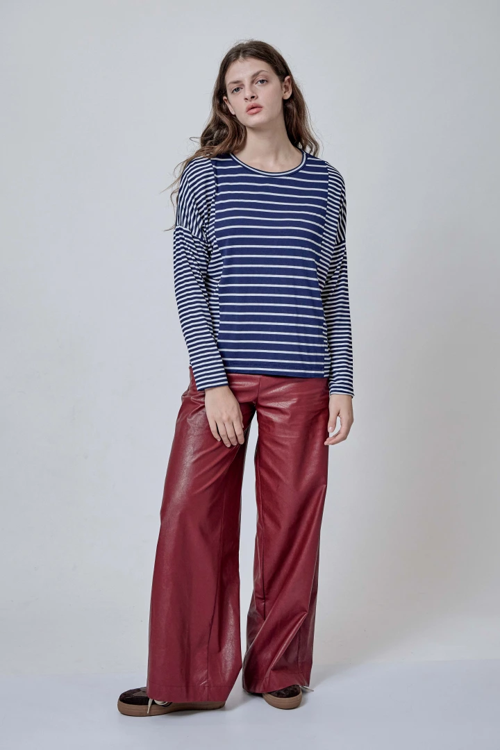 REMERA MORANTE