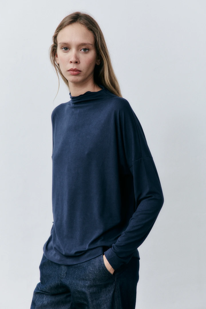 REMERA BUSTINZAH