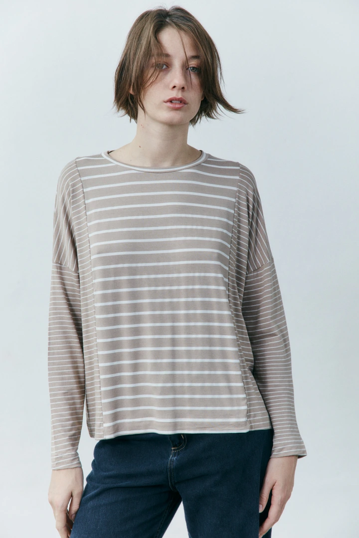 REMERA MORANTE