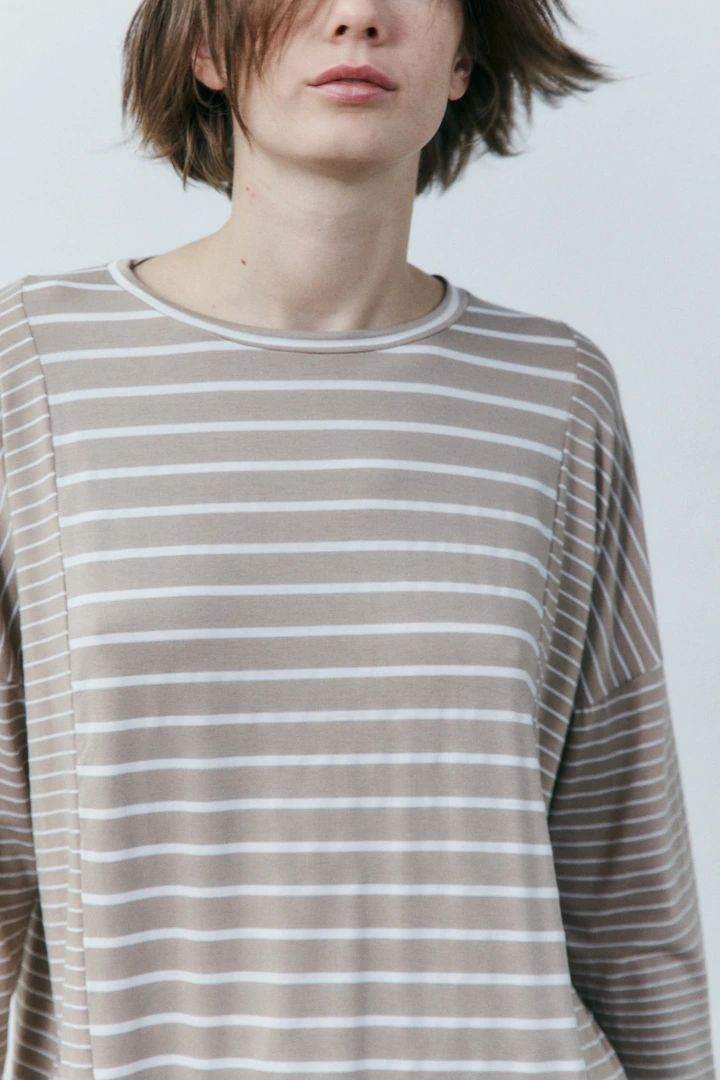 REMERA MORANTE