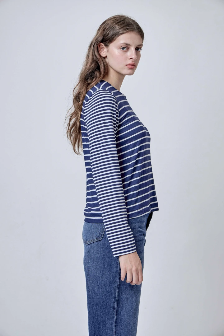 REMERA TOTORAL