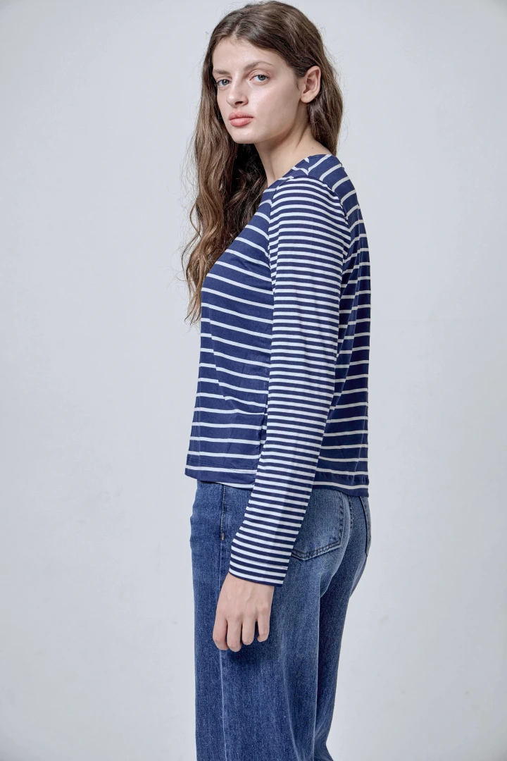 REMERA TOTORAL