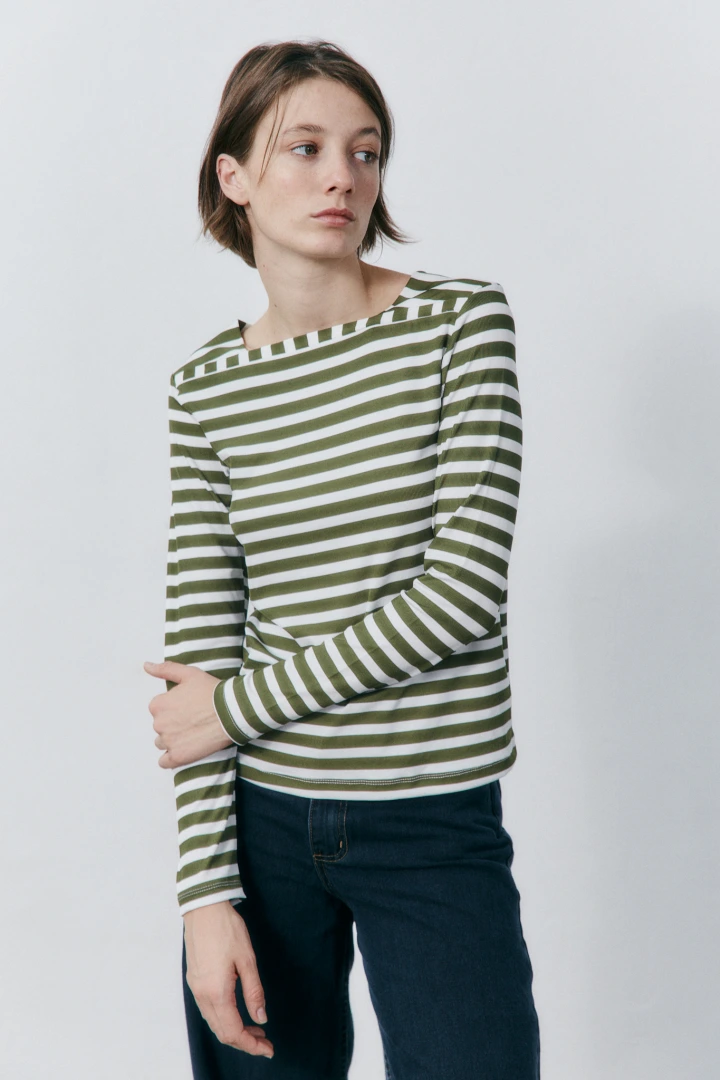 REMERA AROCENA