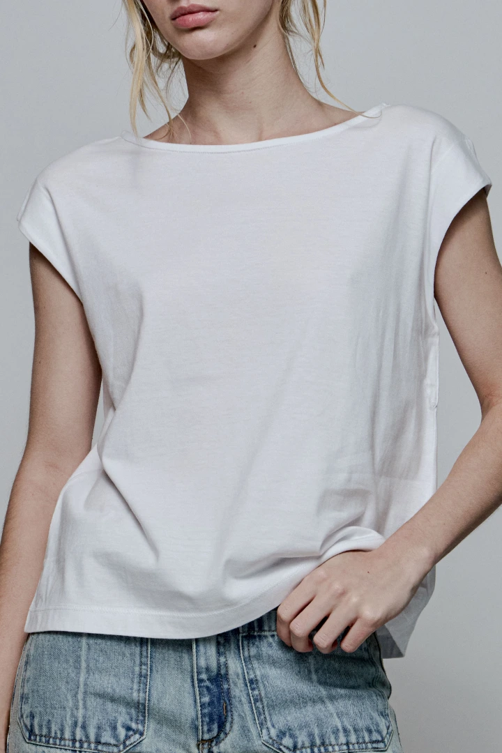REMERA AZALEA