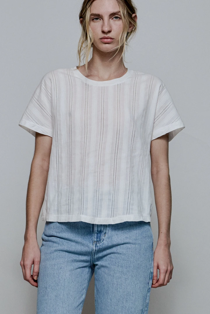 REMERA CLEO