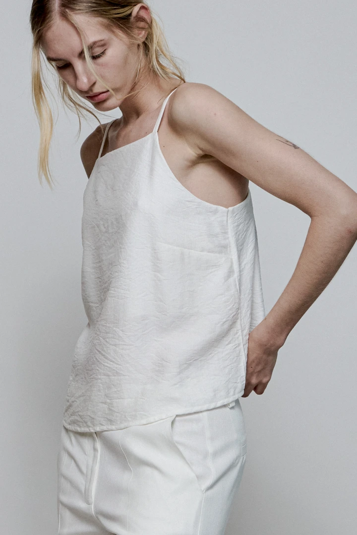 TOP ANIA