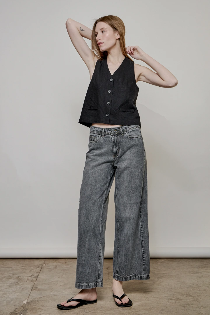 JEAN JULIA