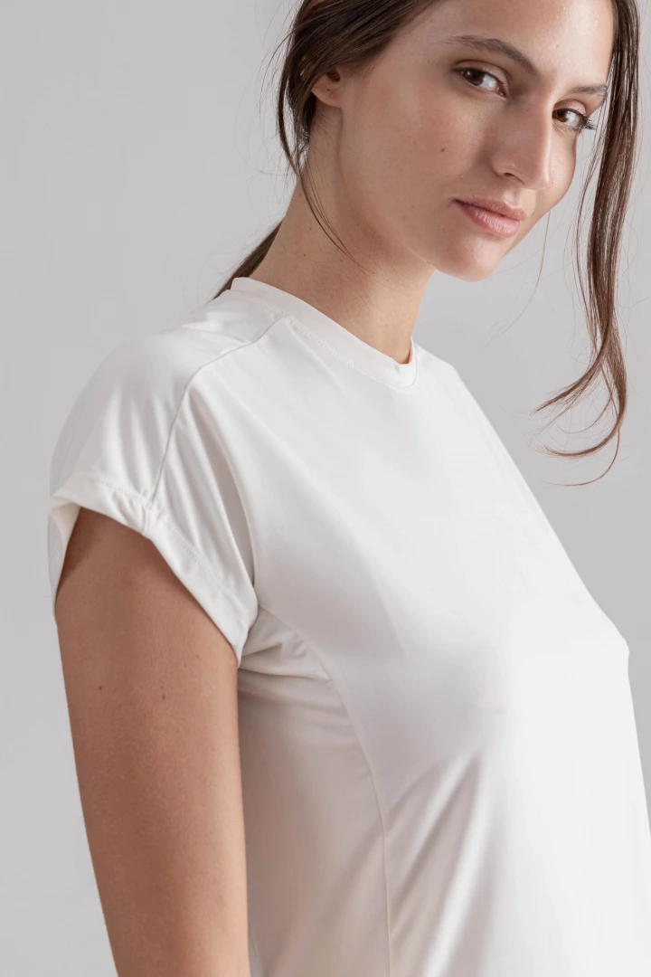 REMERA HERA