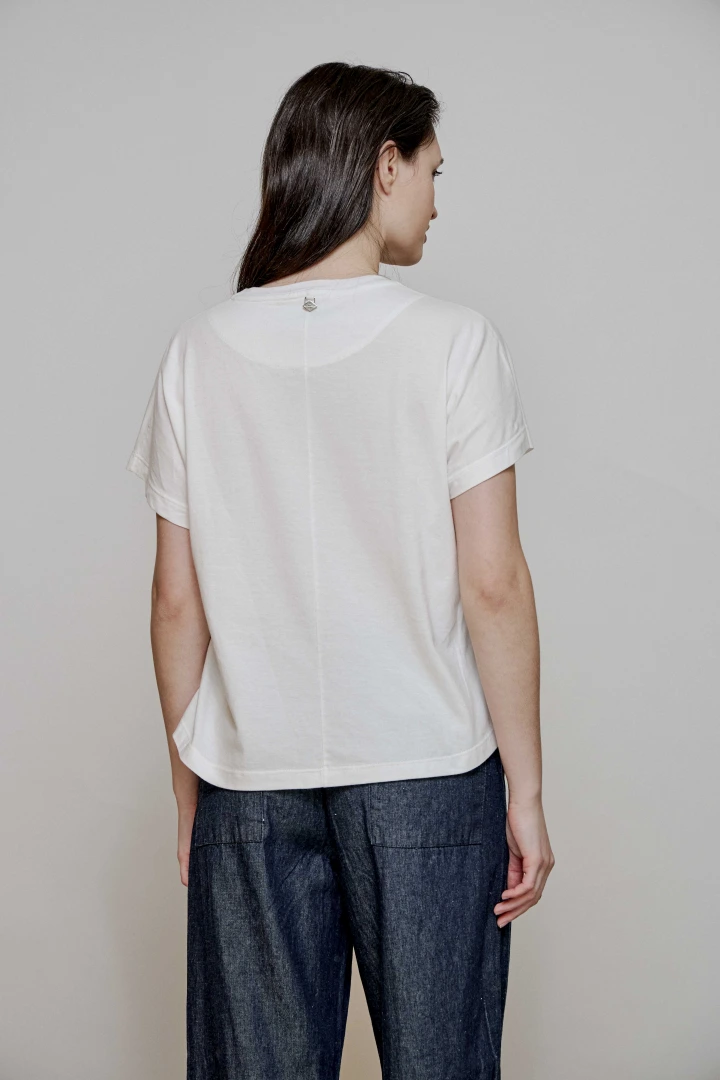 REMERA ATELIER
