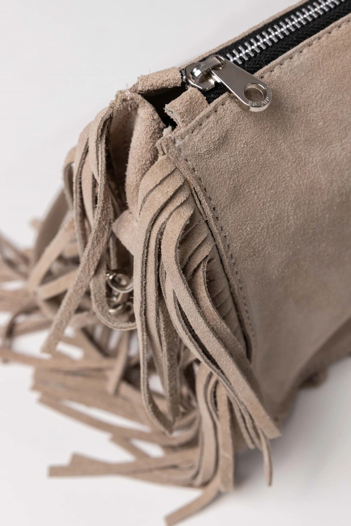 CARTERA DAKOTA