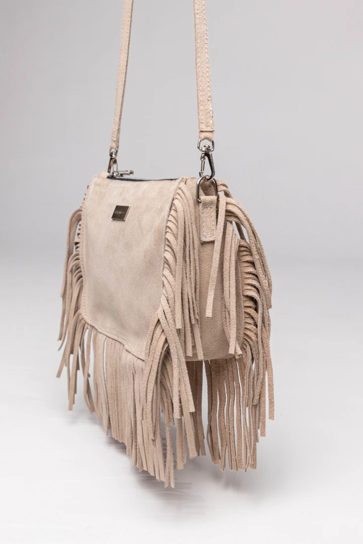 CARTERA DAKOTA