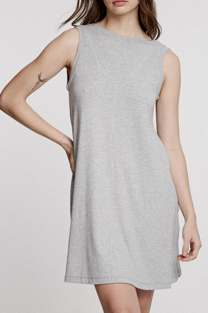VESTIDO LYRA