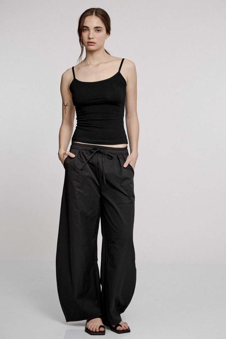MUSCULOSA SARA