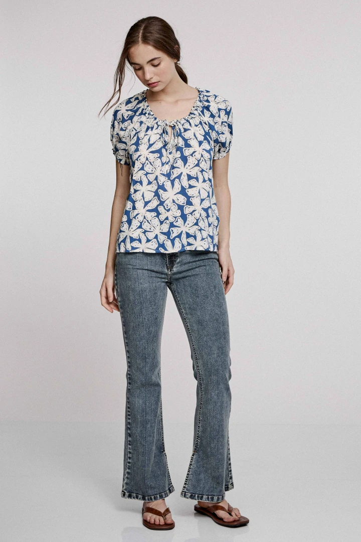 CAMISA LARA