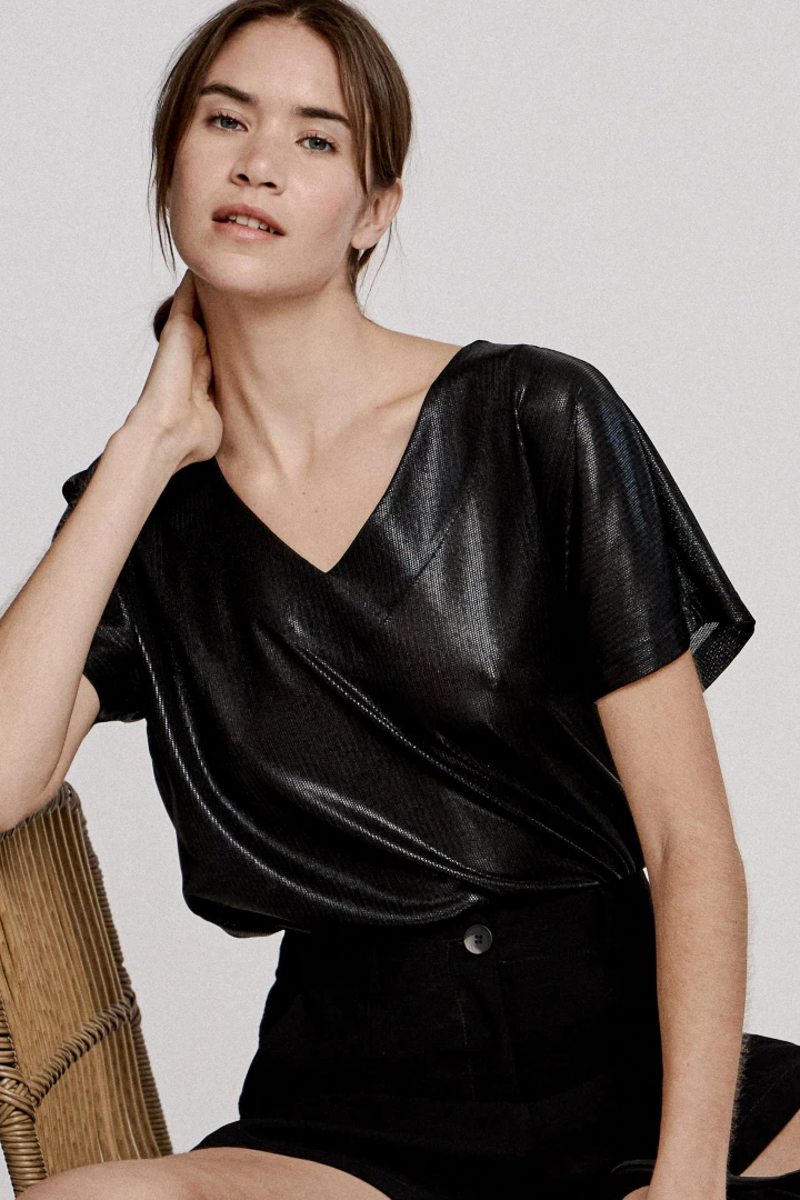 REMERA CHLOE