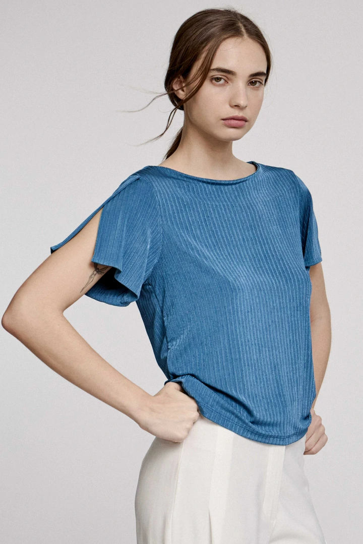 REMERA BENILDE