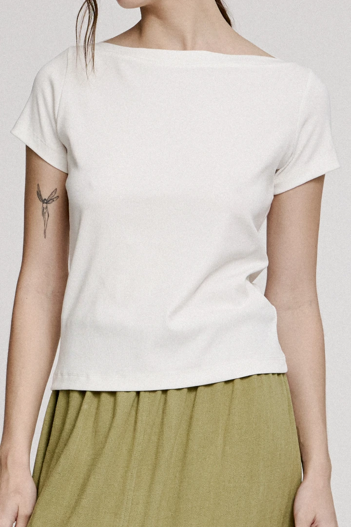 REMERA EBONIE