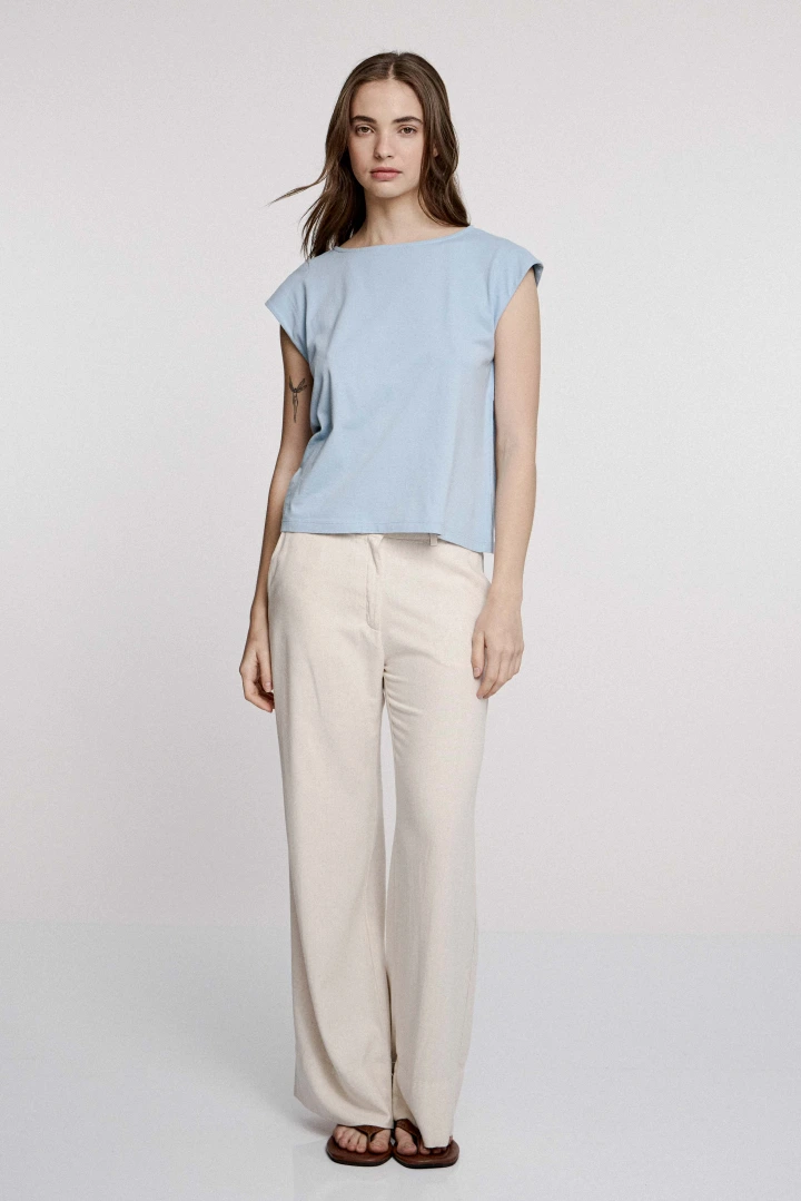 REMERA AZALEA