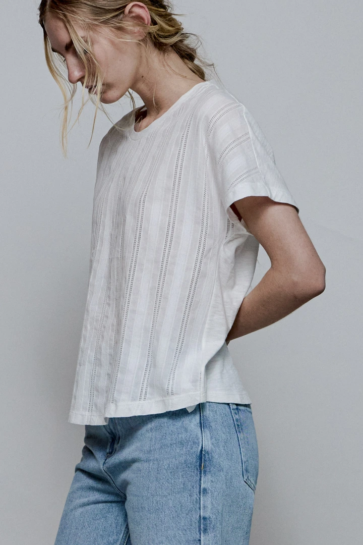 REMERA REBECA